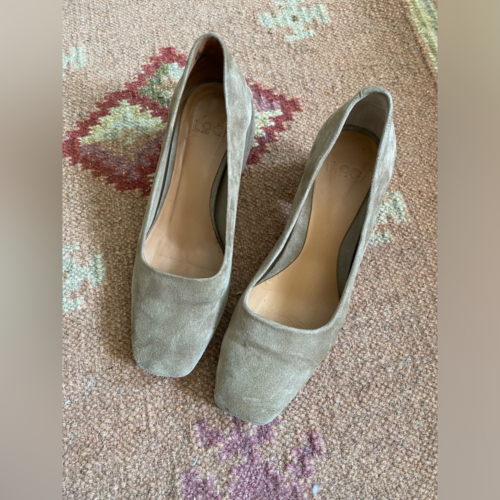 LOQ Villa Suede Pumps, 37